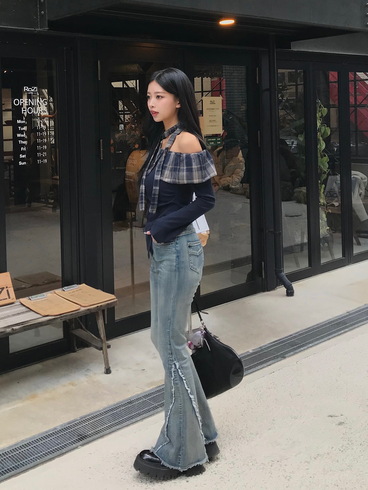 流蘇設計喇叭牛仔褲