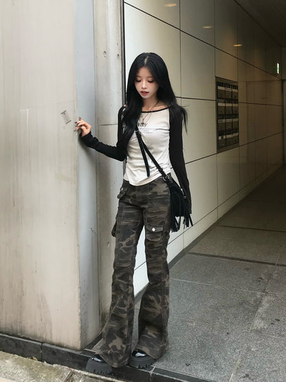 カモフラージュフレアデニムパンツ