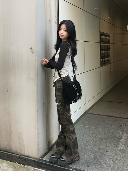 カモフラージュフレアデニムパンツ