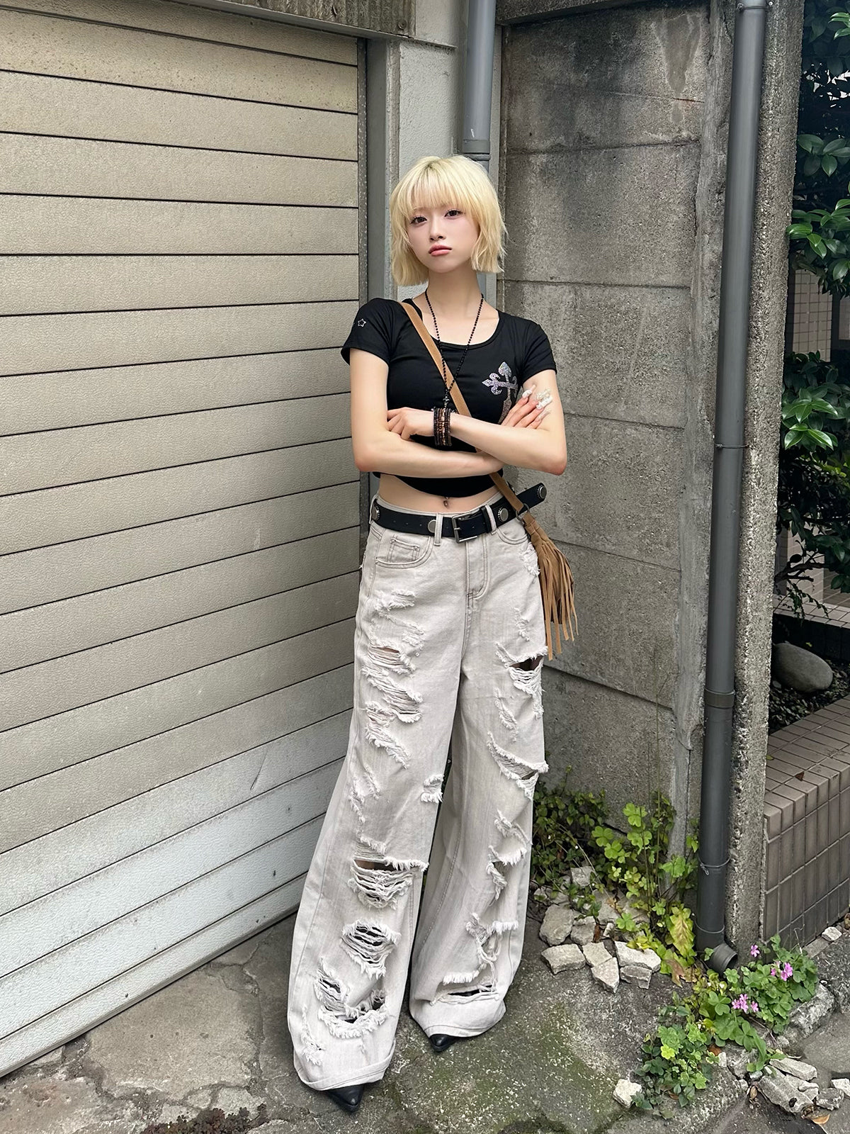 ハイダメージグレーワイドデニムパンツ