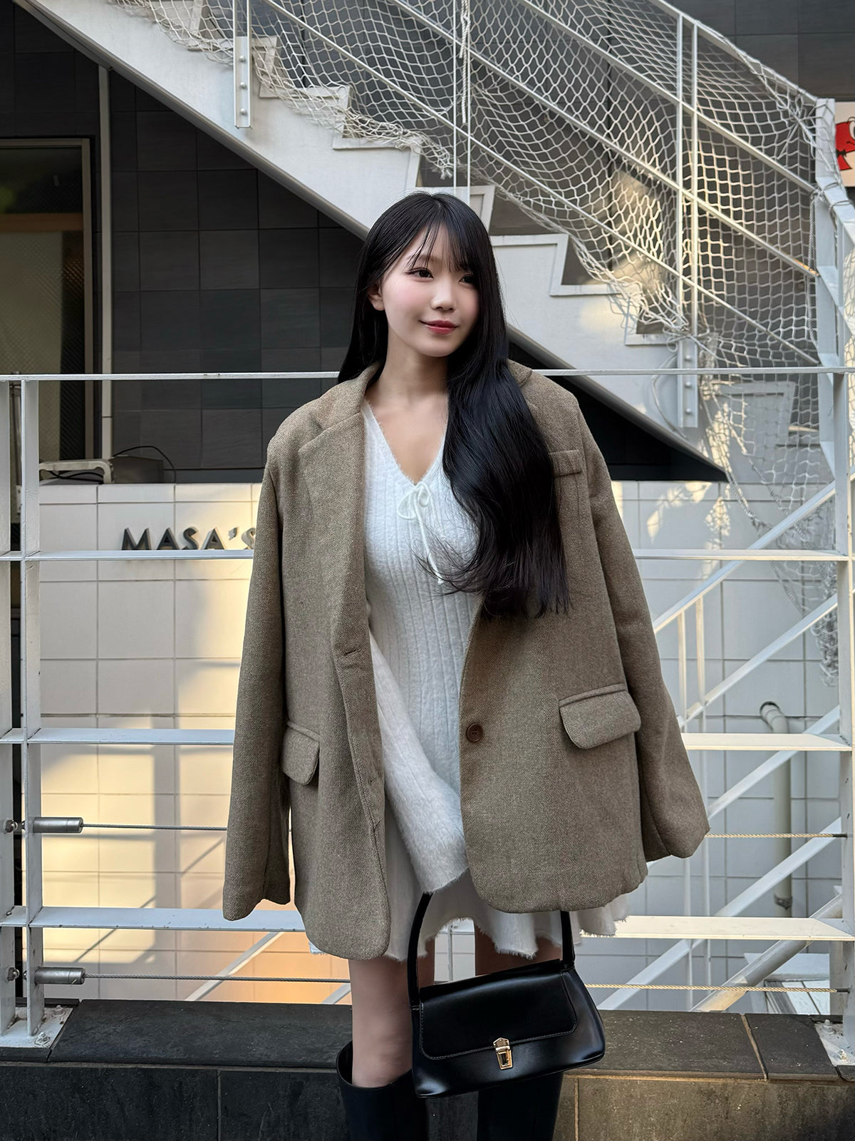 V領蝴蝶結針織迷你連衣裙