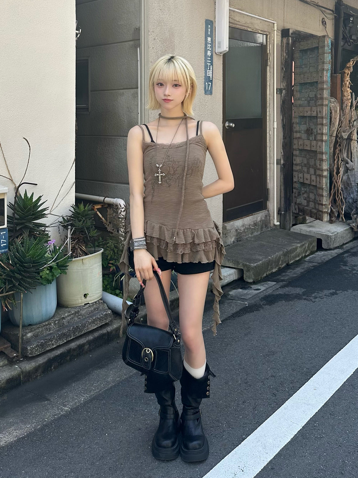 ラウンドスクエアベルトショルダーバッグ