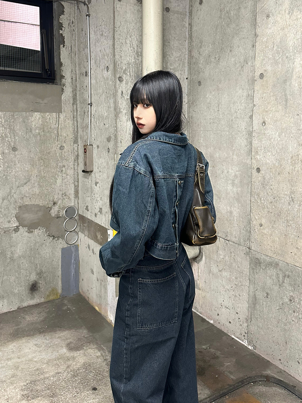 背面按鈕夾克牛仔套裝