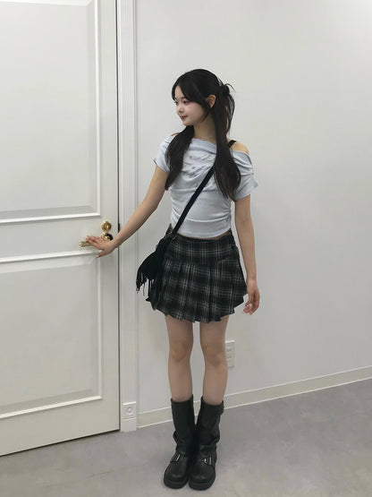オフショルギャザーレタリングカットソー