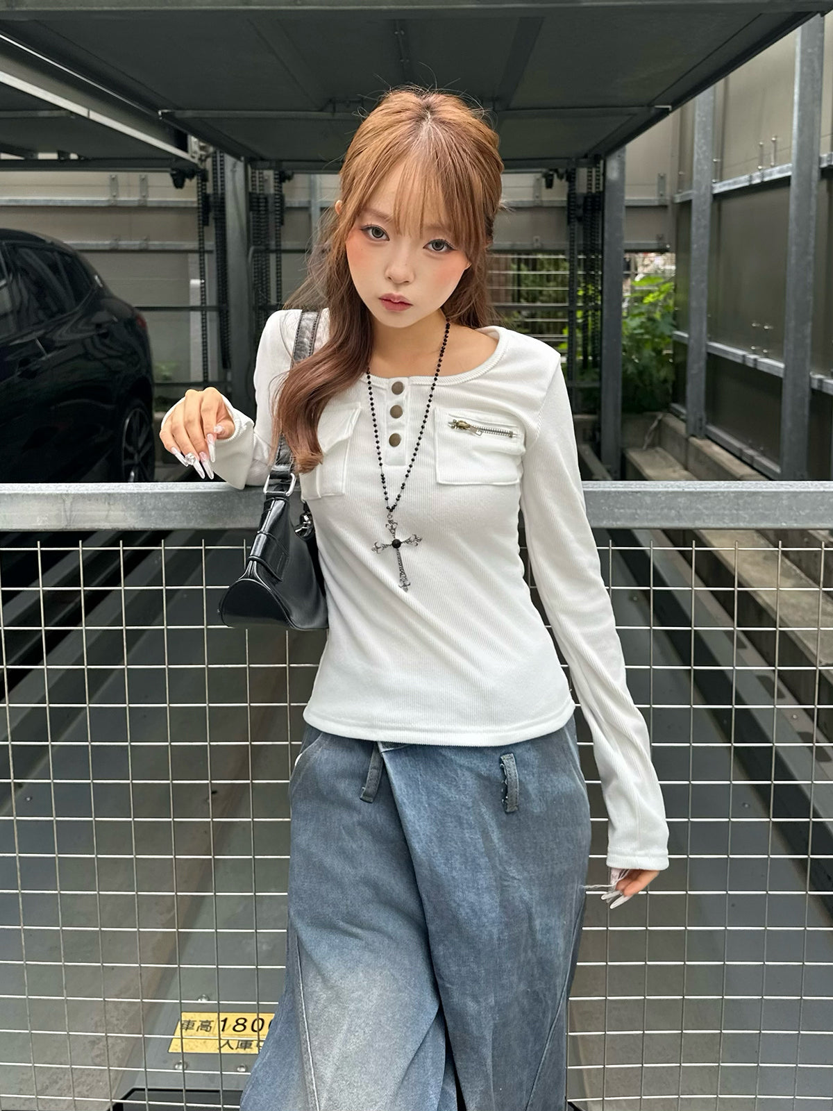 ヘンリーネックポケットリブカットソー