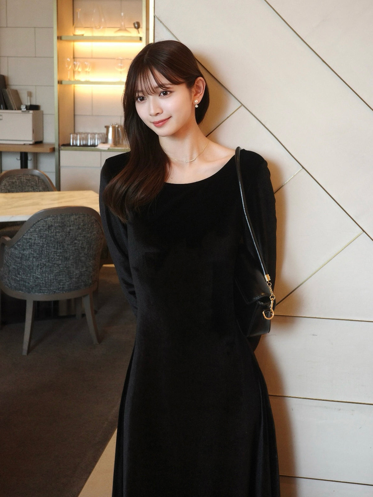 バックオープンベロアワンピース【1月中旬予約】