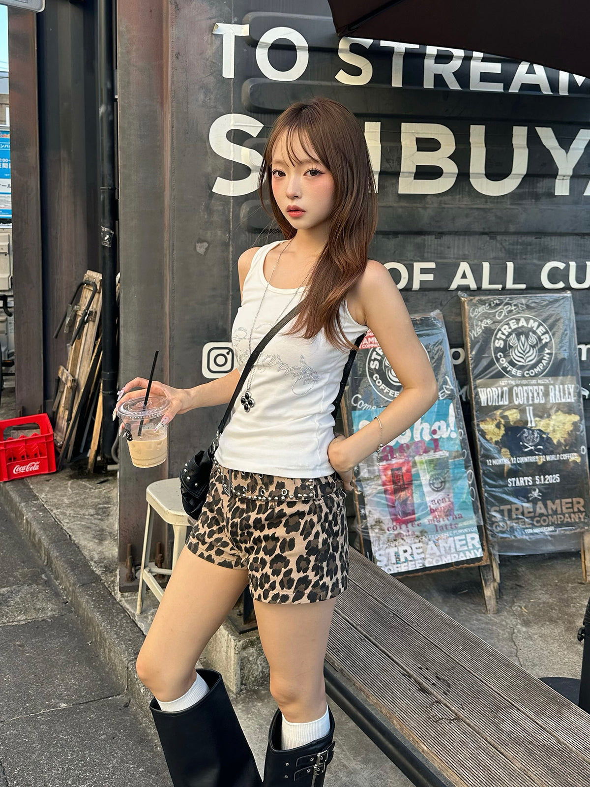レオパードベルトデニムショートパンツ