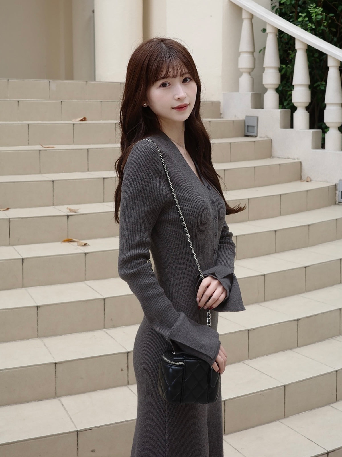 フロントボタンフレアニットワンピース