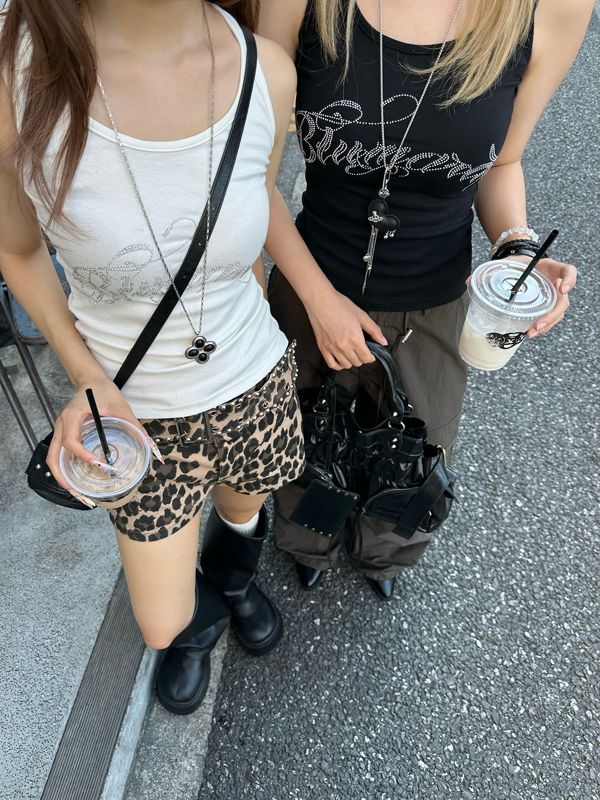 ラインストーンロゴタンクトップ