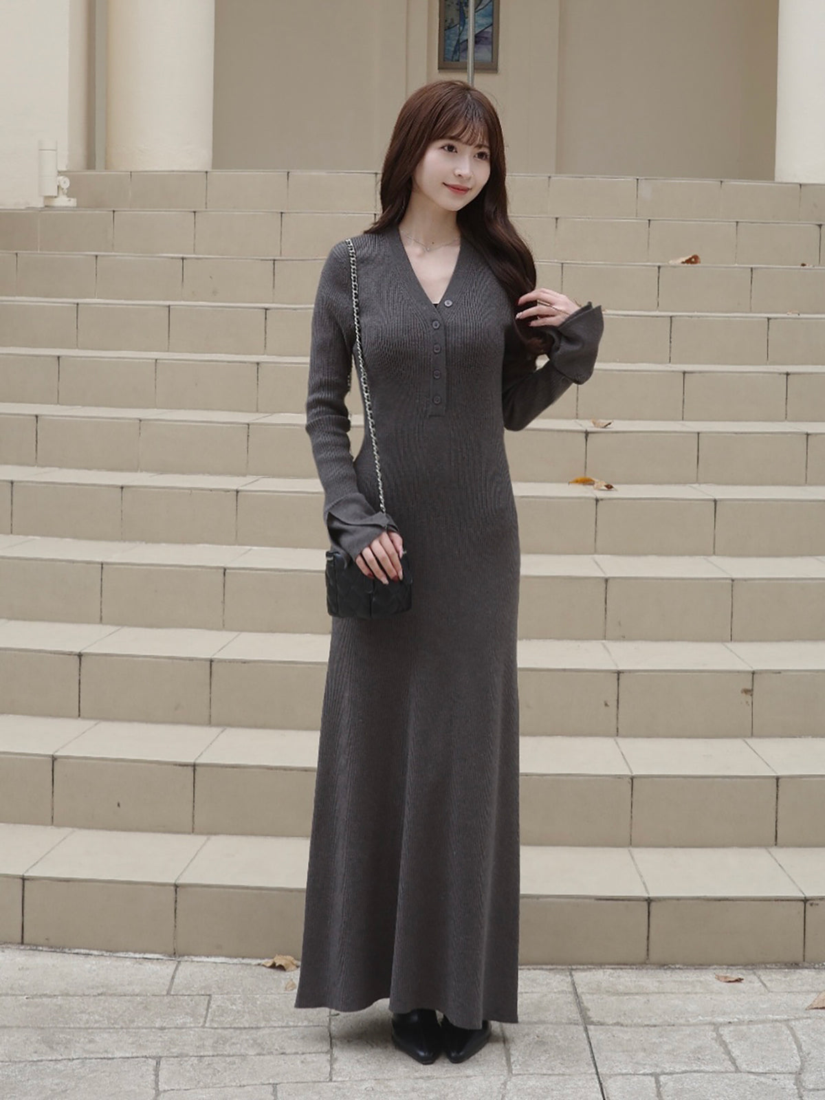 フロントボタンフレアニットワンピース