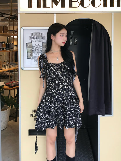 サイドフレアフラワーミニワンピース