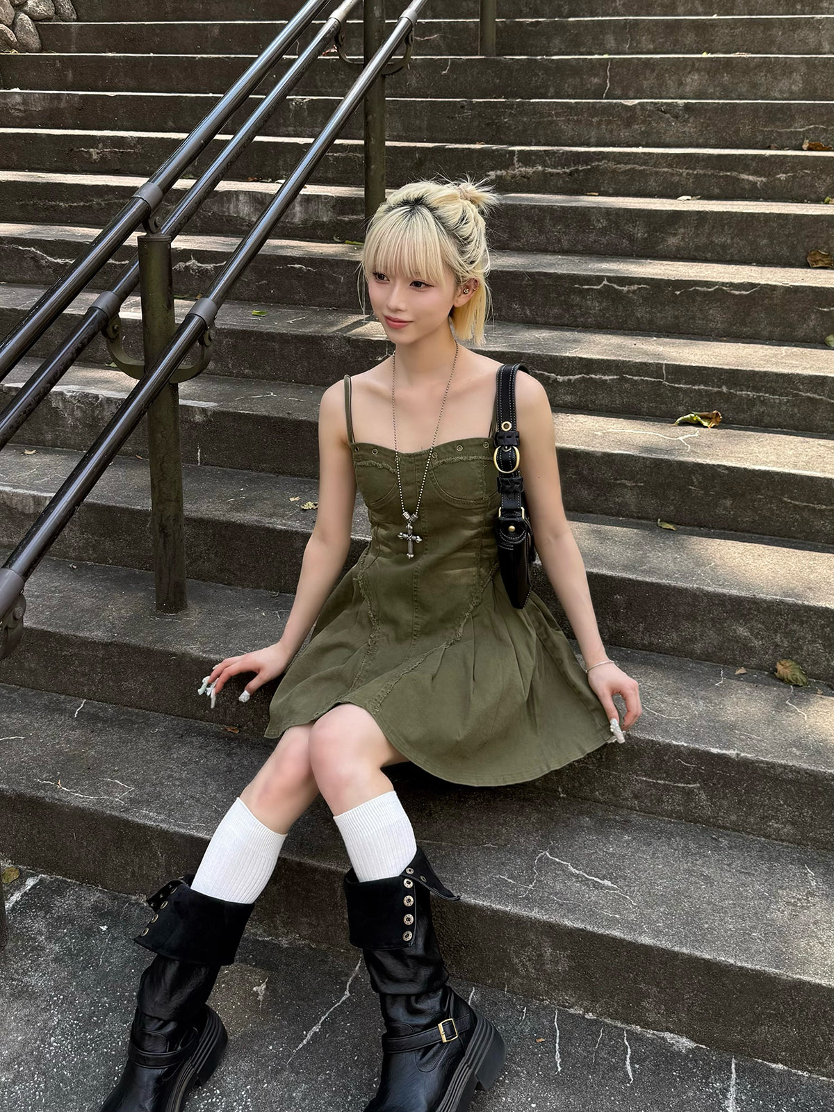 フリンジデニムミニワンピース