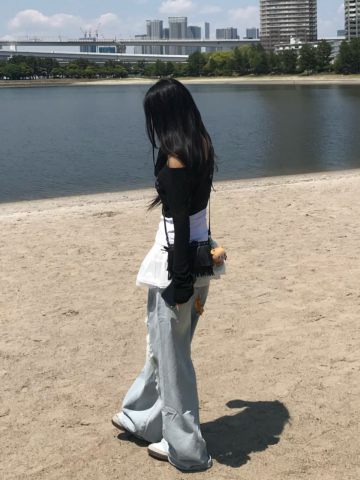 フリルセットペイントダメージデニムパンツ