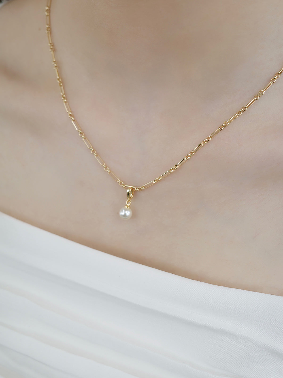 シンプルパールチャーム