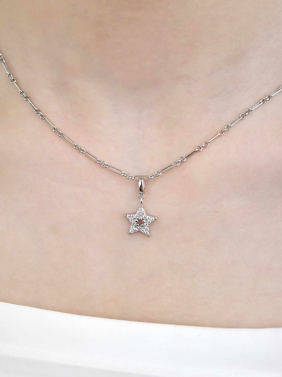 スターキュービックチャーム