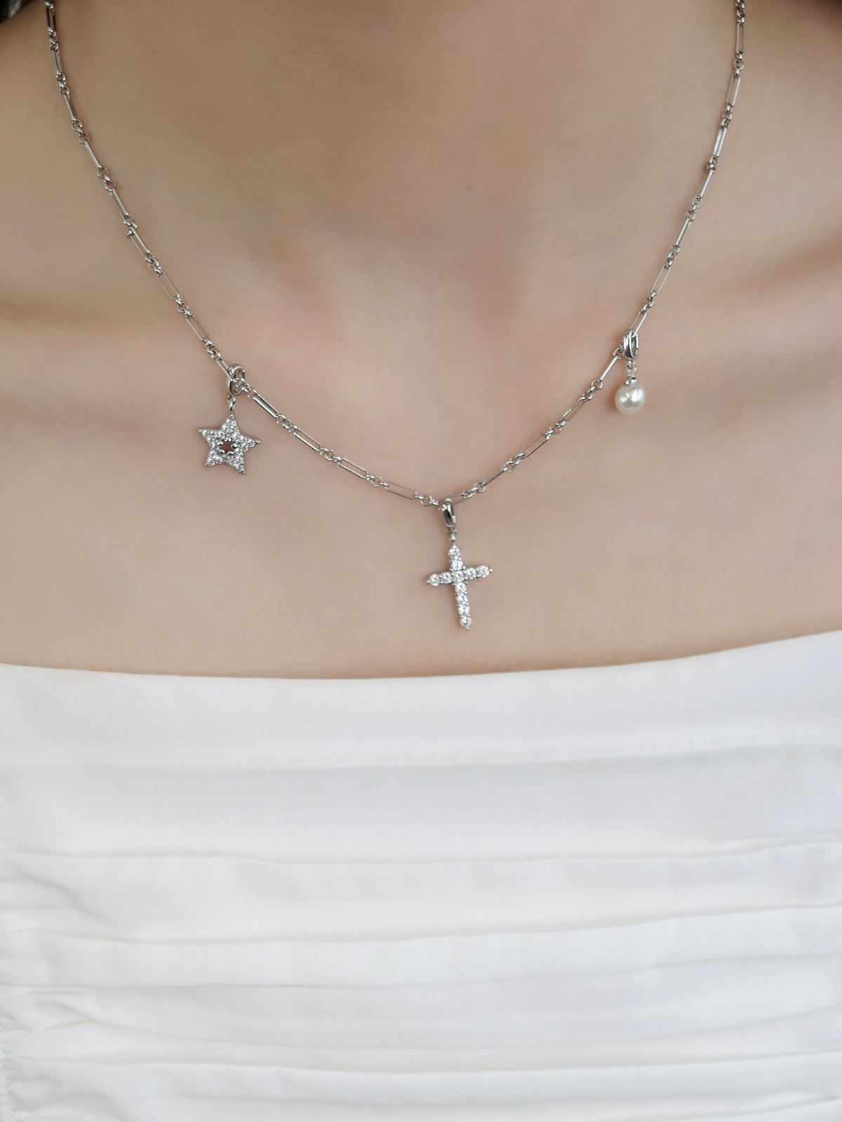 シンプルパールチャーム