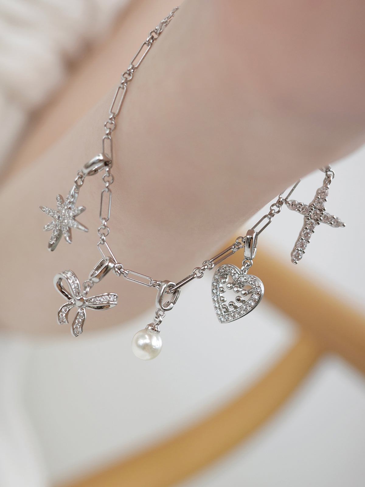 シャインソラチャーム