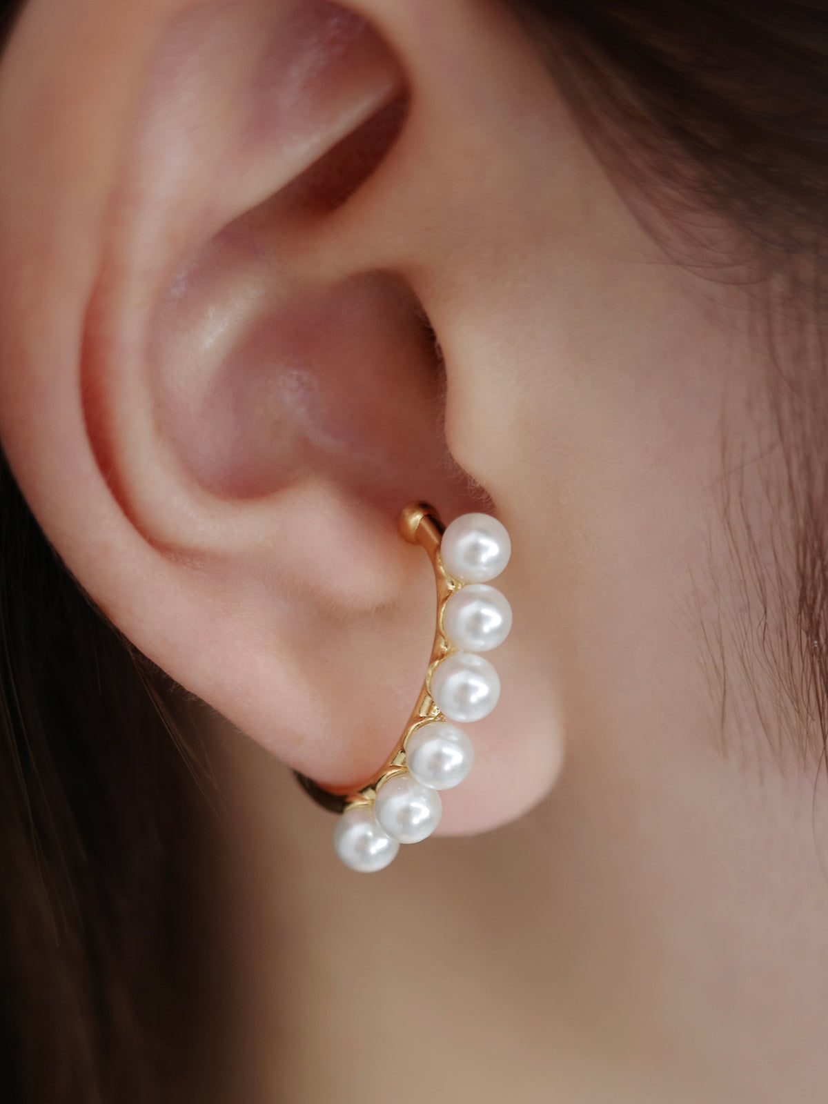 パールラインカーブイヤーカフ