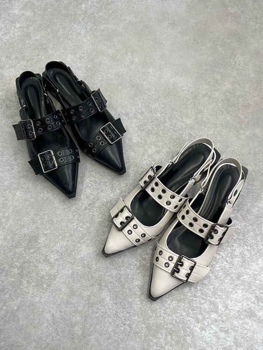 ダブルバックルストラップパンプス