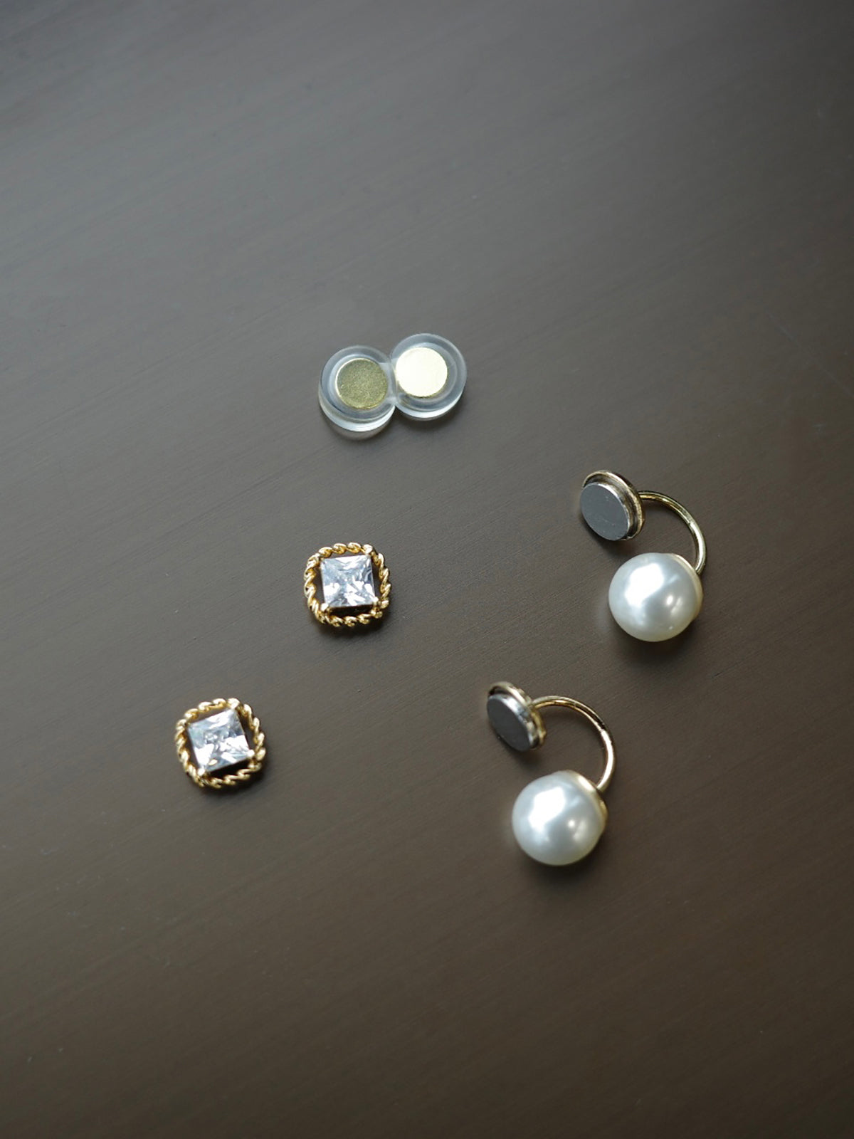 2wayツイストビジューマグネットピアス