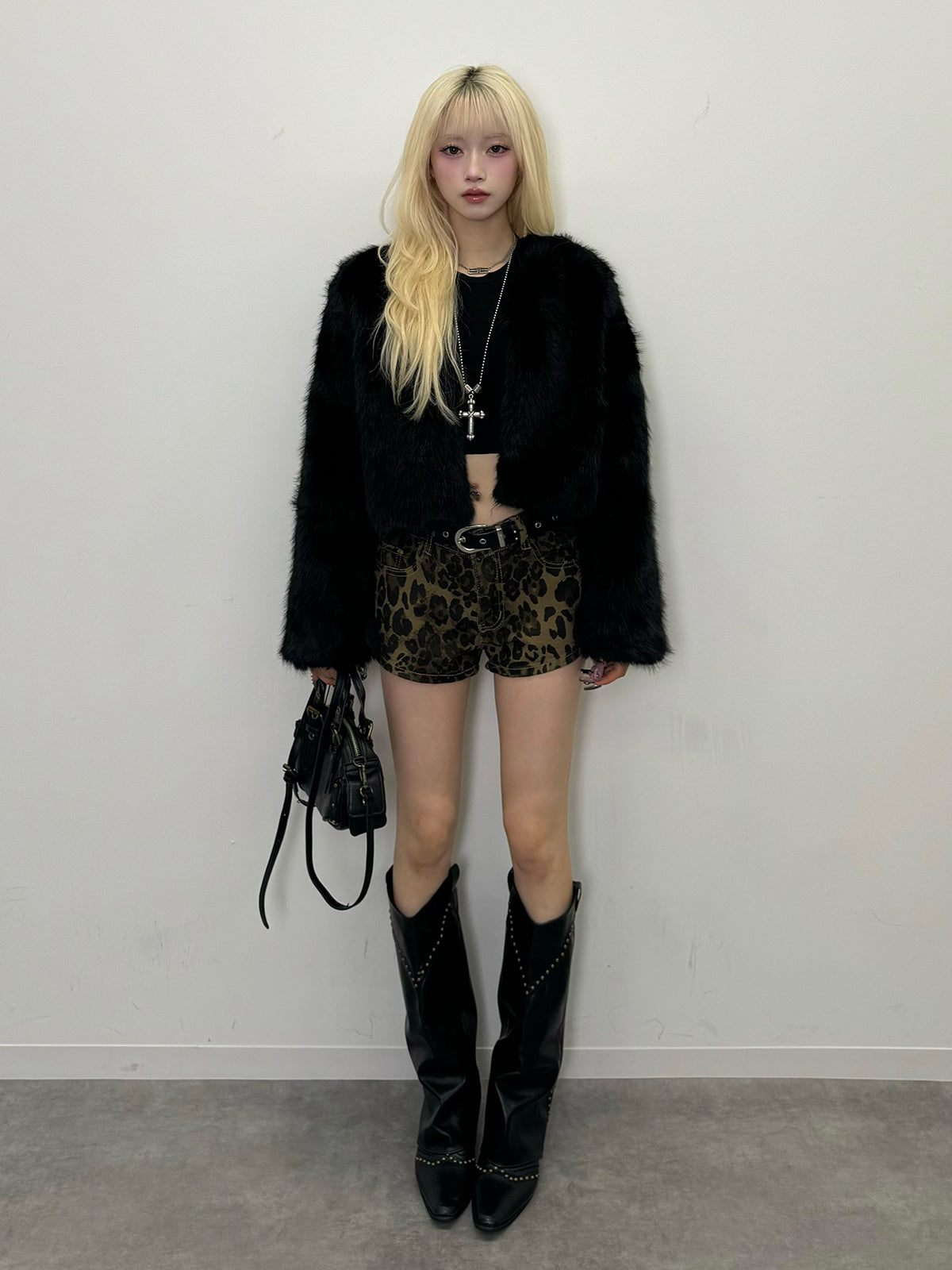 ノーカラーファーライクコート