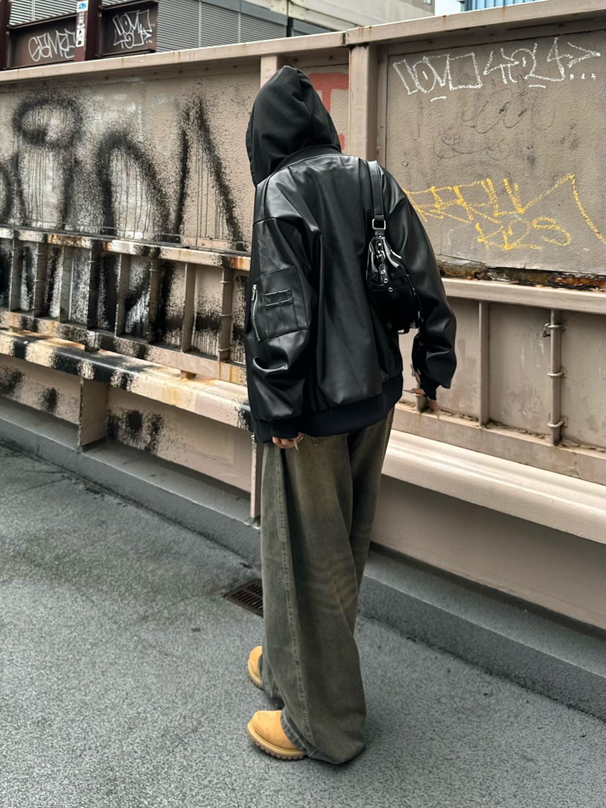 ヴィンテージブラウンウォッシュデニムパンツ