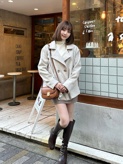 Double-breasted short coat