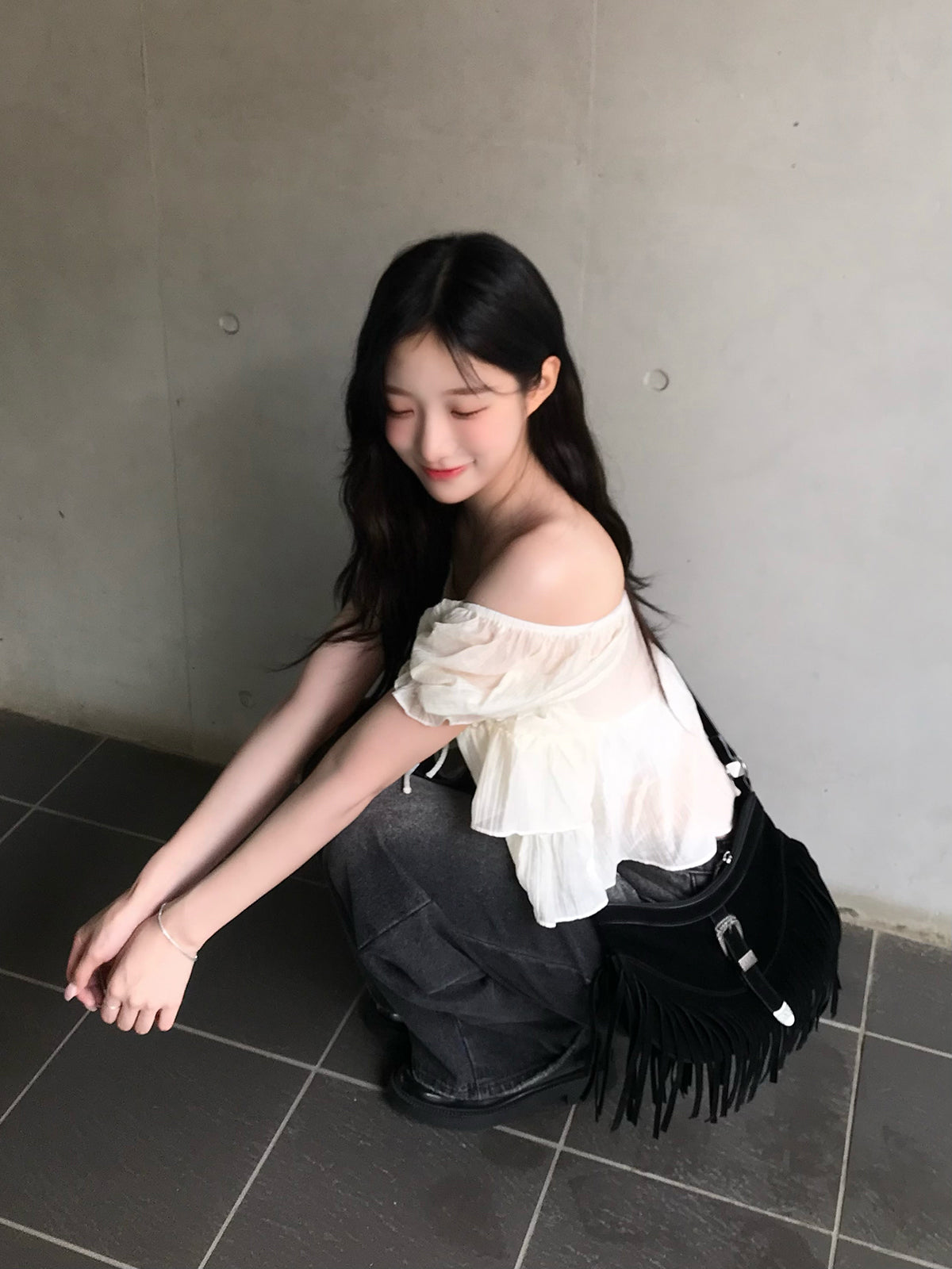 シアーフリルパフブラウス