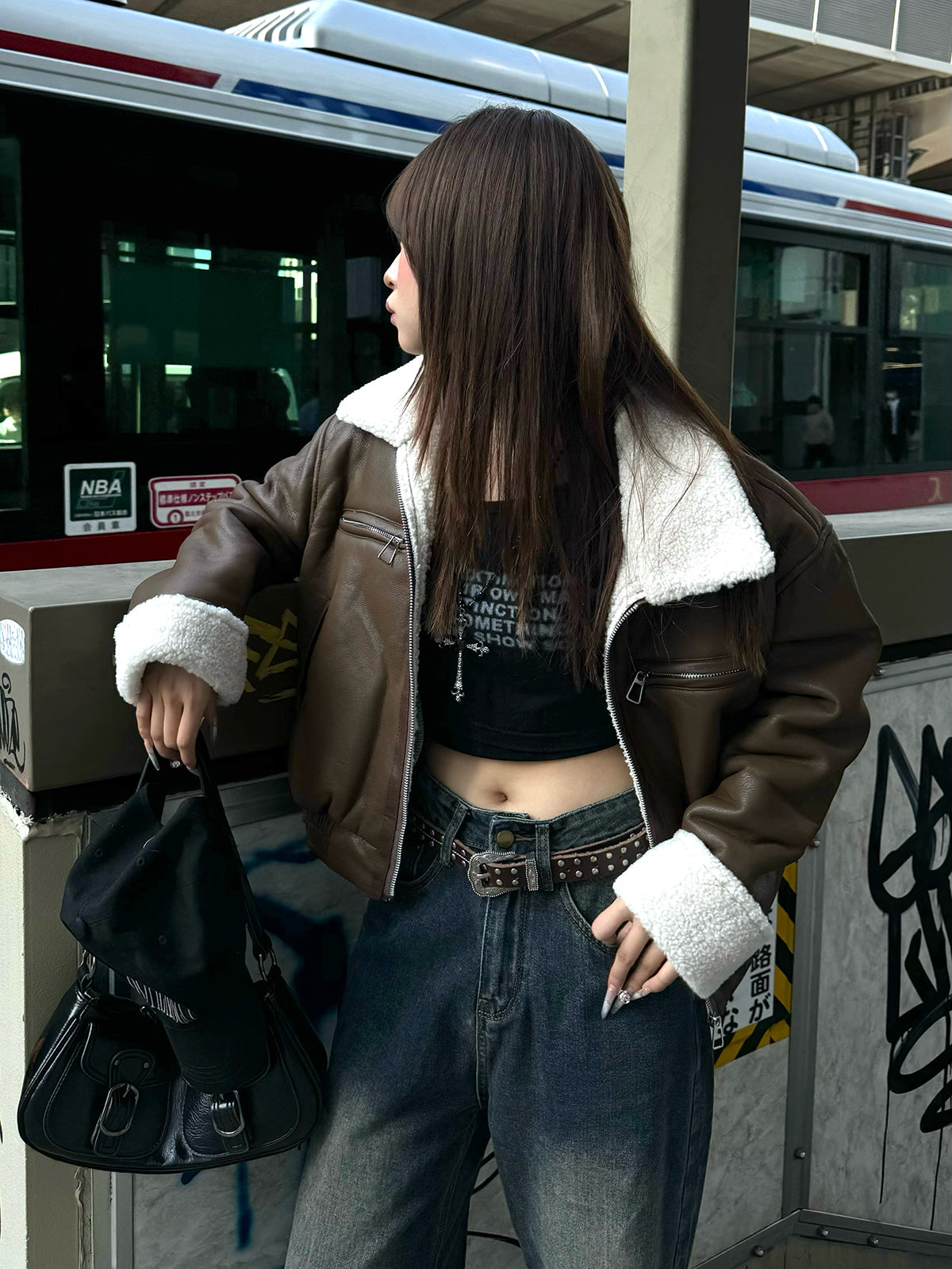 レザータッチボアジャケット