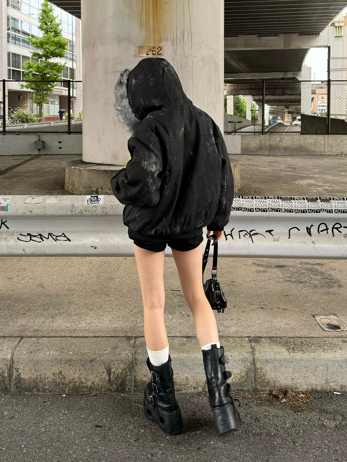 ダーティウォッシュファータッチブルゾン