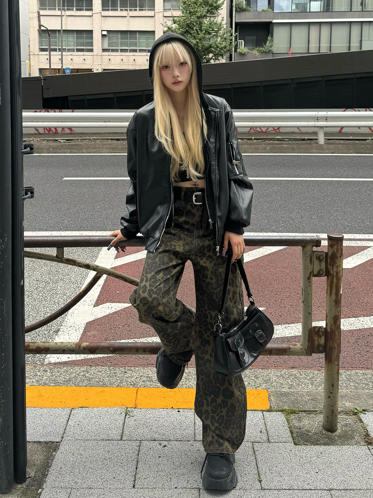 レオパードワイドストレートデニムパンツ