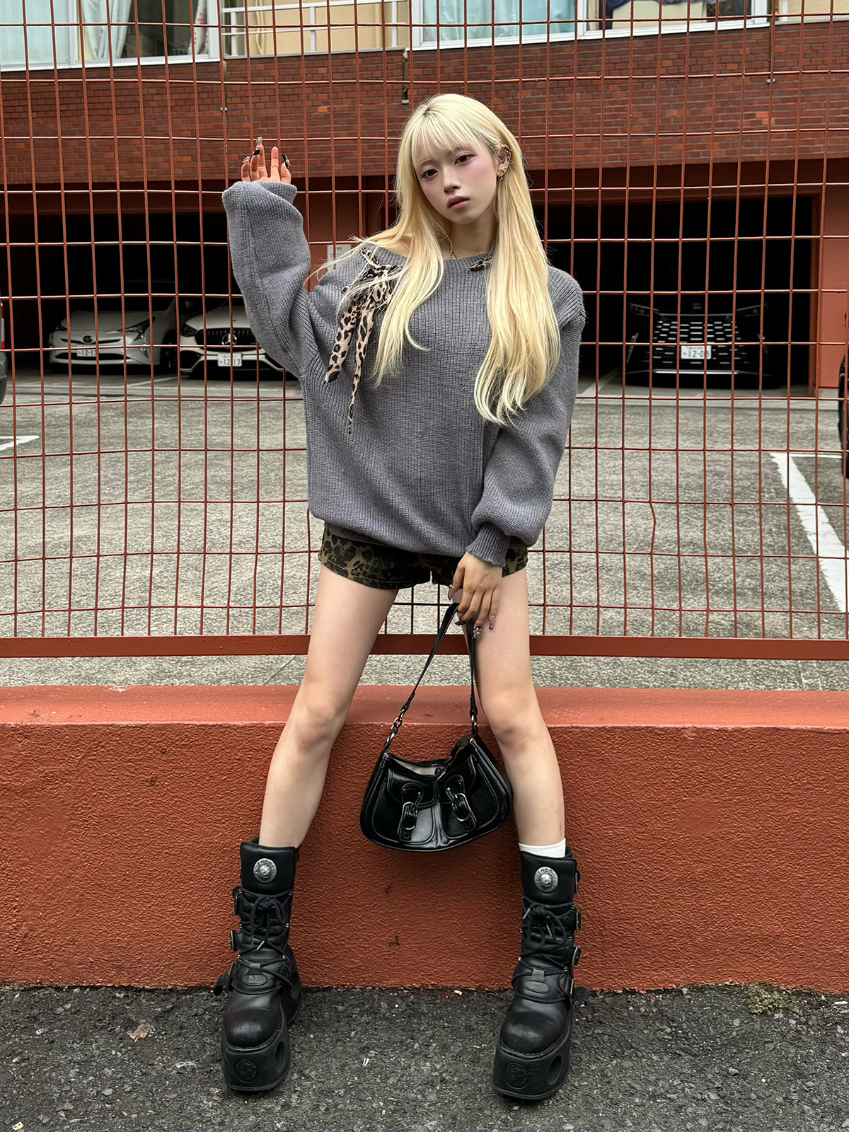 レオパードスカーフワンショルニット