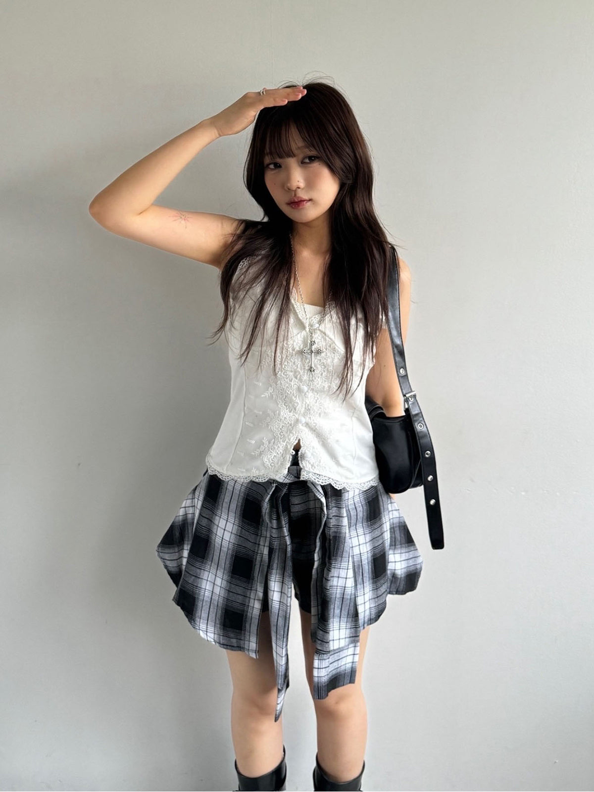 Waist design check short pants