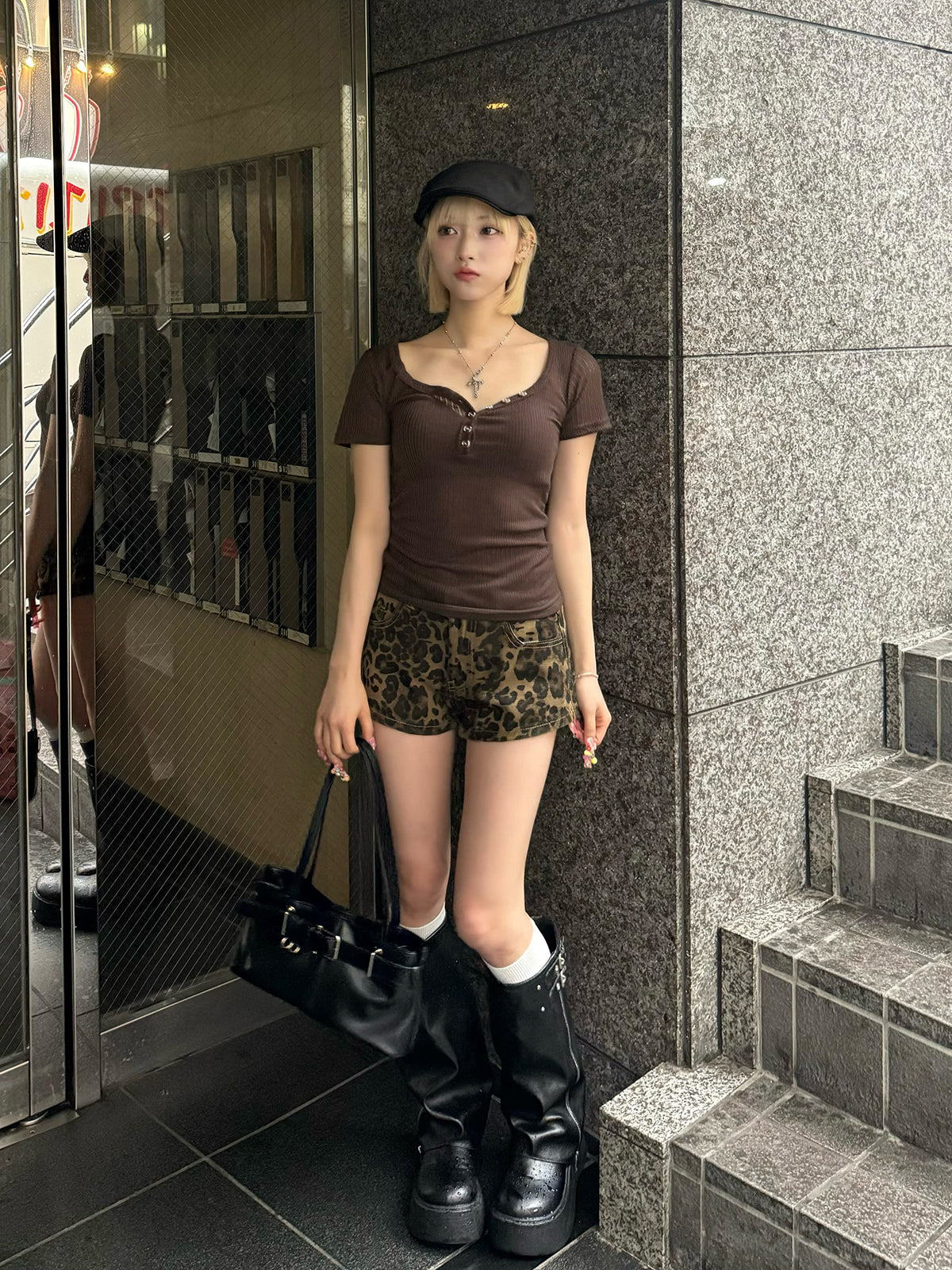 リブボタンシアーカットソー