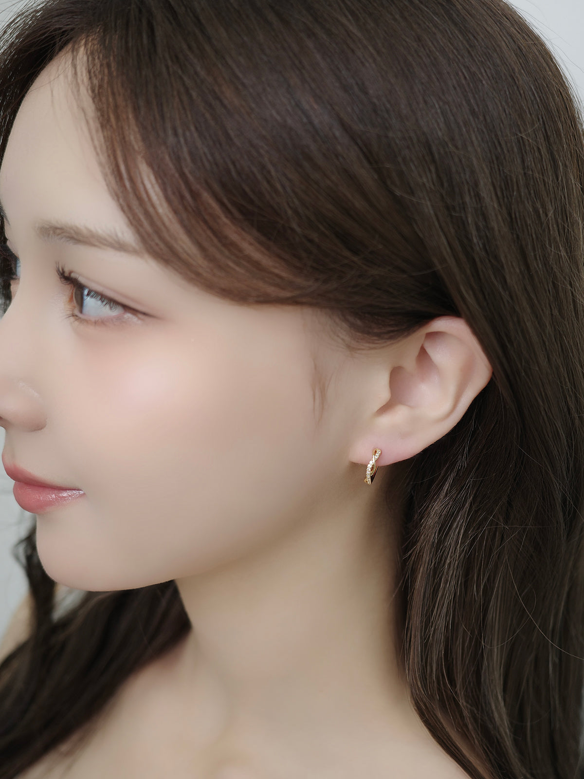 クロスキュービックワンタッチピアス