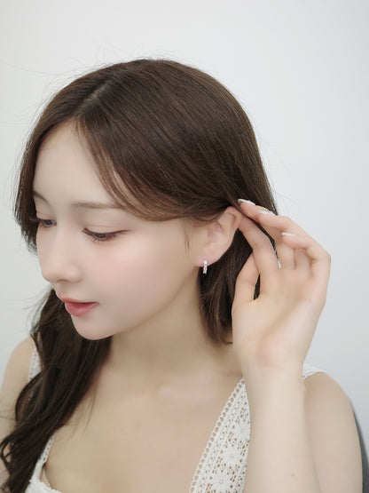 ハーフエタニティワンタッチピアス