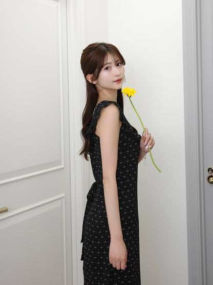 フリルショルダーリボンワンピース