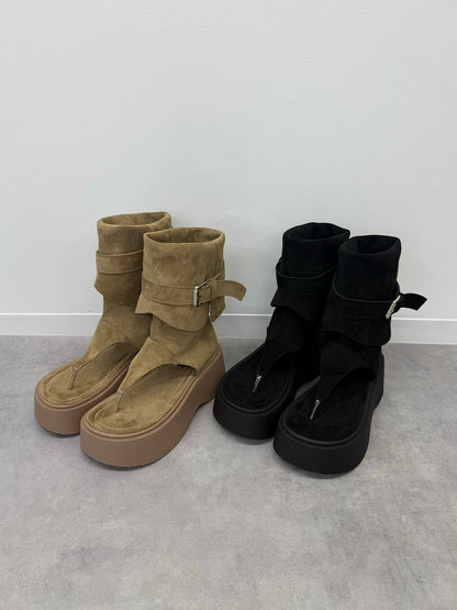 スエードライクトングブーツサンダル