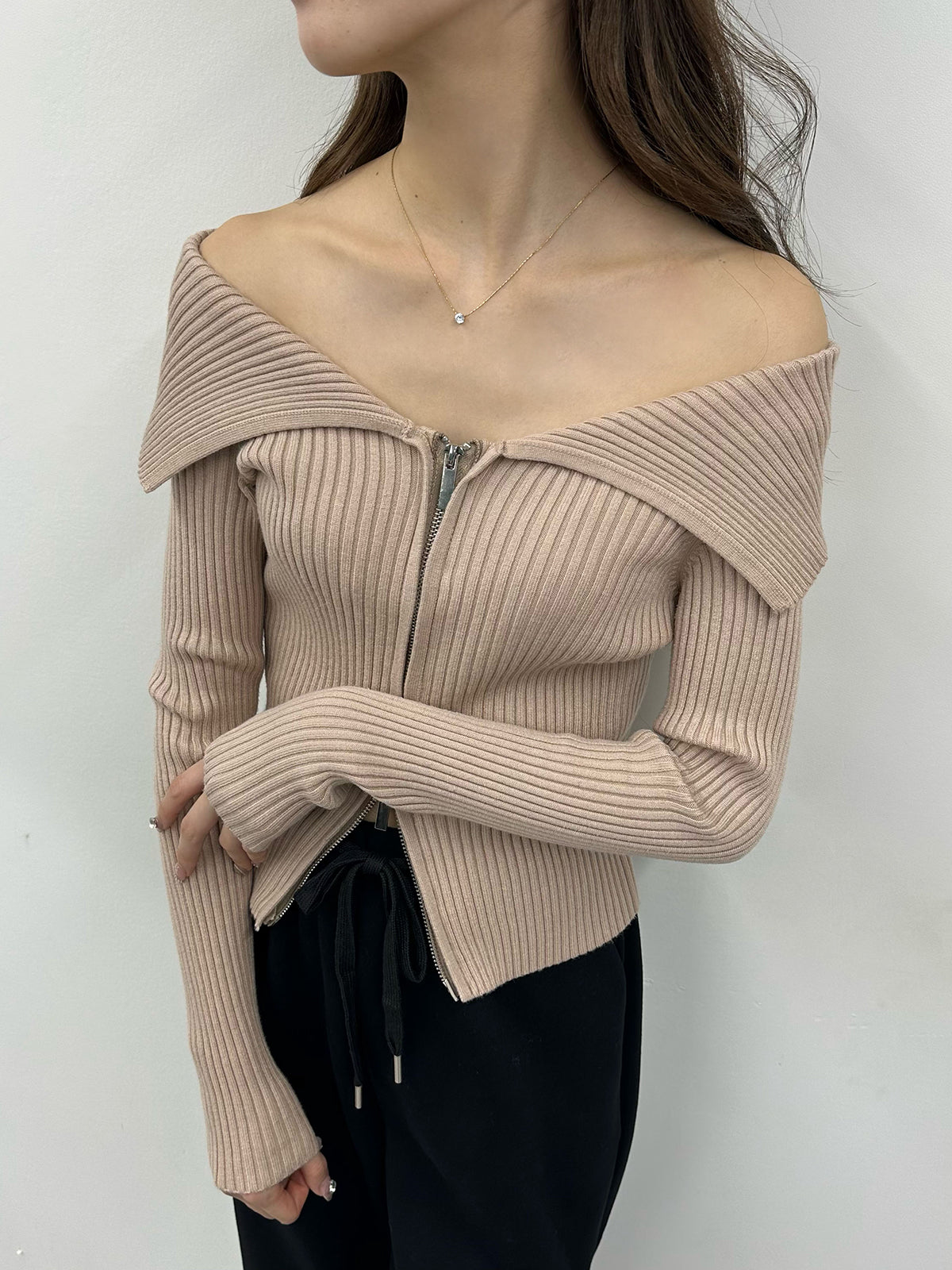 Zip-up rib knit top