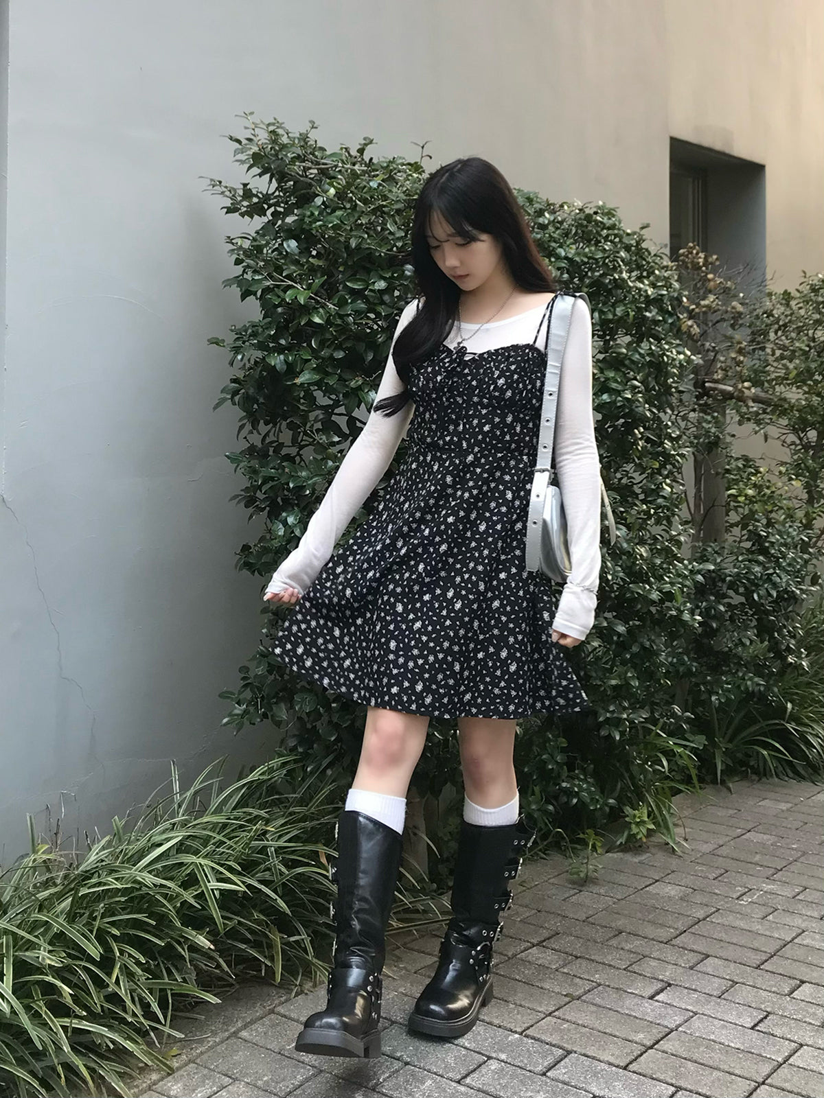フラワーミニキャミワンピース