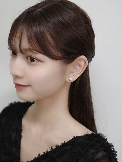 クリスタルハートマグネットピアス