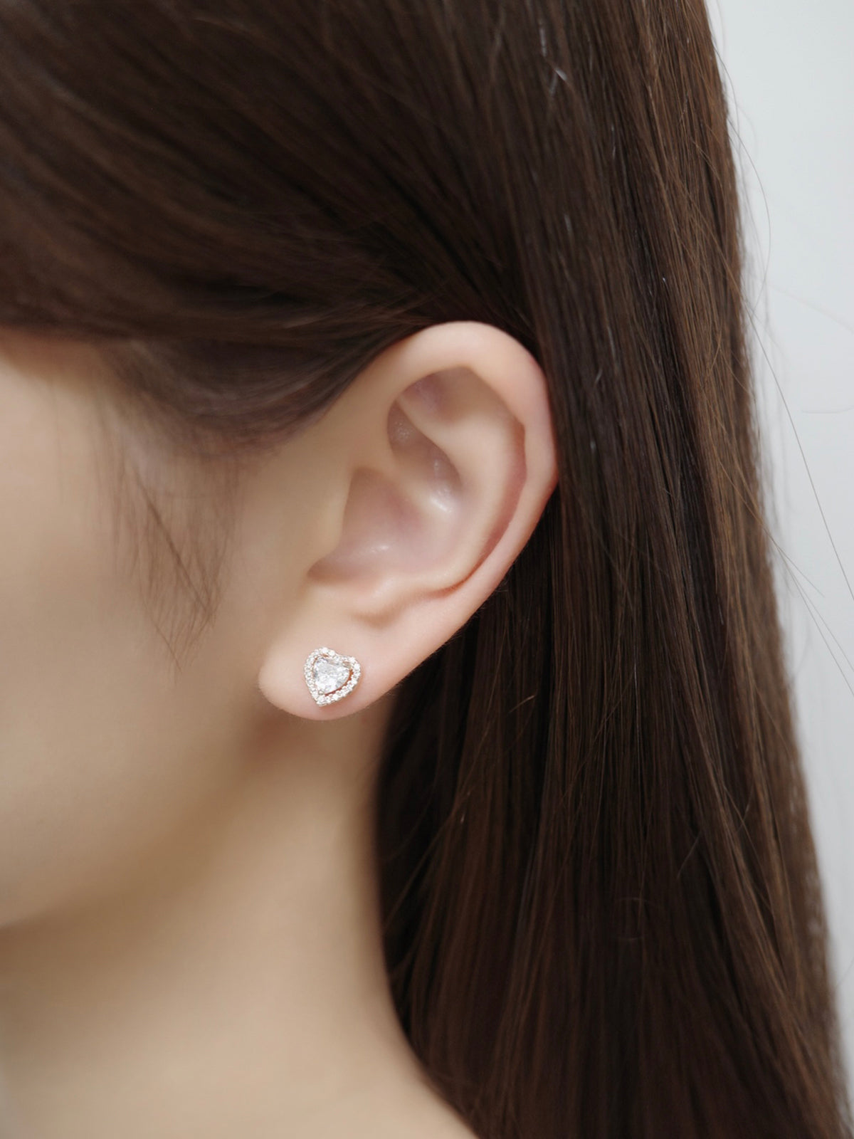 クリスタルハートマグネットピアス