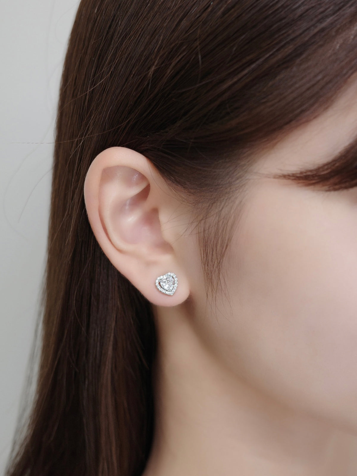 クリスタルハートマグネットピアス