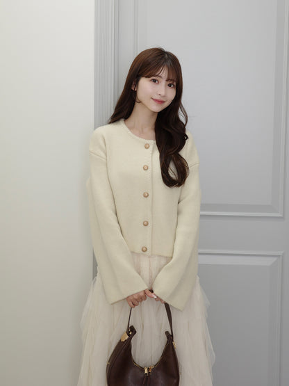 ラウンドネックボタンカーディガン