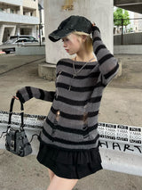 ボーダーダメージニット - ブラック