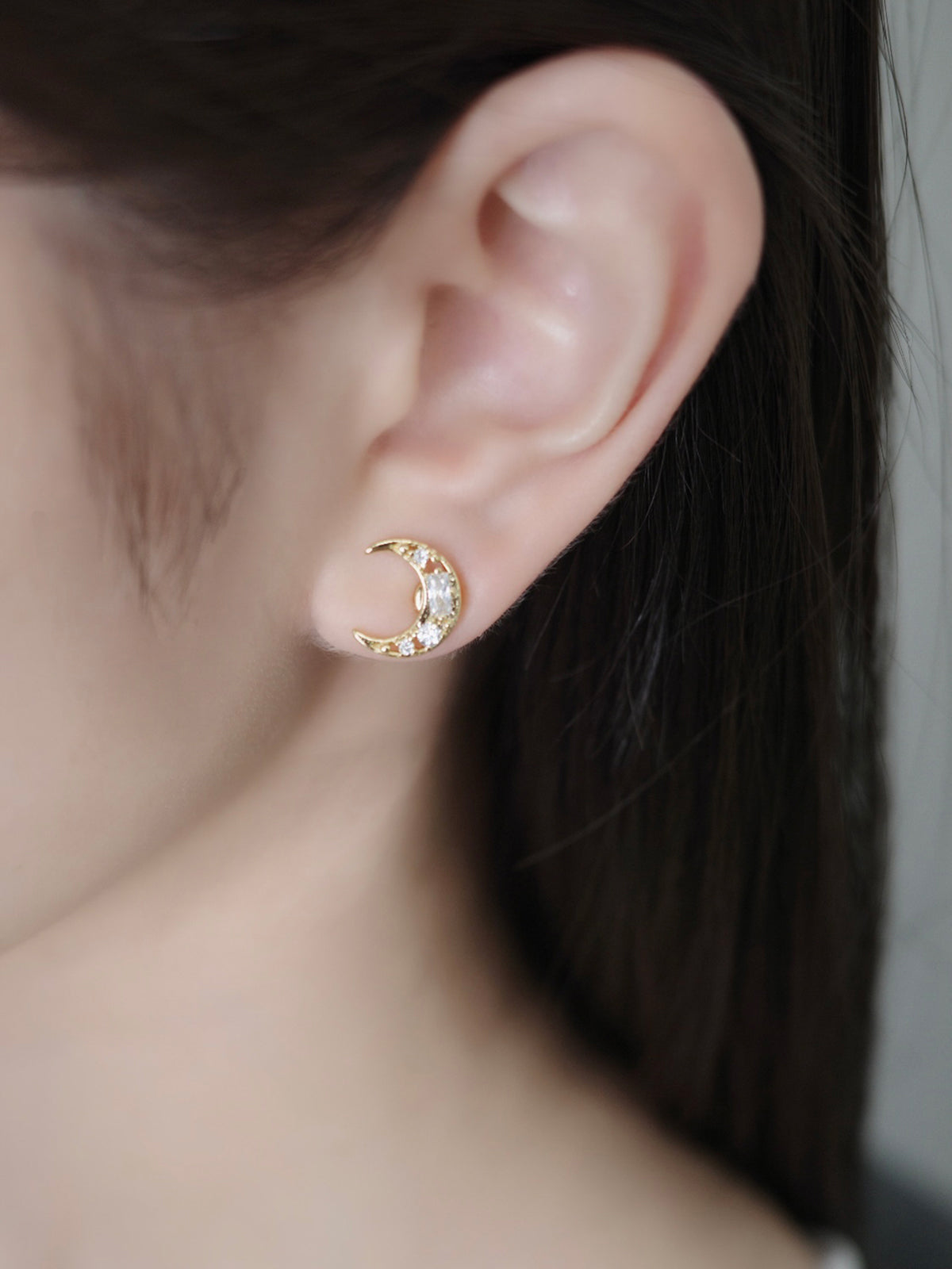 ムーンライトマグネットピアス