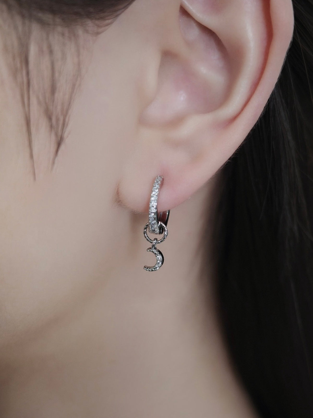 シャインムーンチャーム