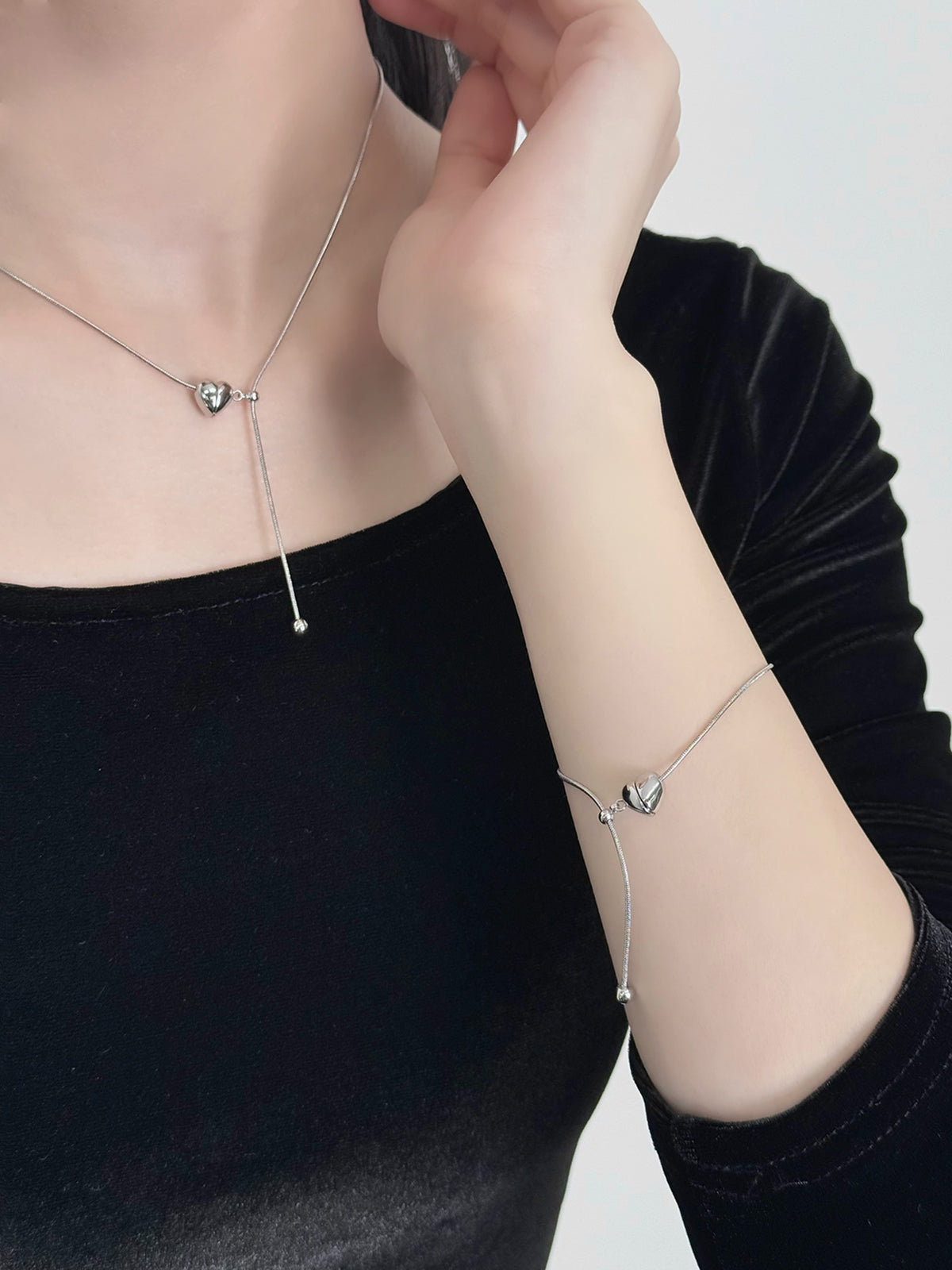 ハートラインネックレス