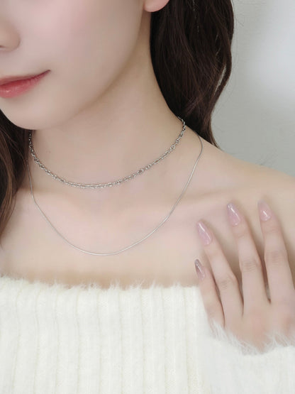 ダブルスネークチェーンネックレス