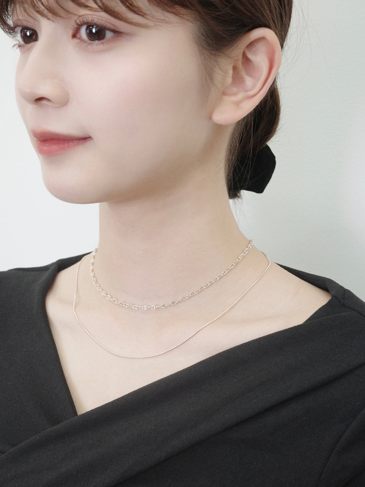 ダブルスネークチェーンネックレス